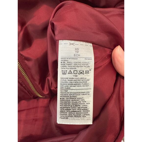 OLD NAVY | Red Burgundy Quilted Zip Puffer Vest | Size XS - Picture 6 of 6